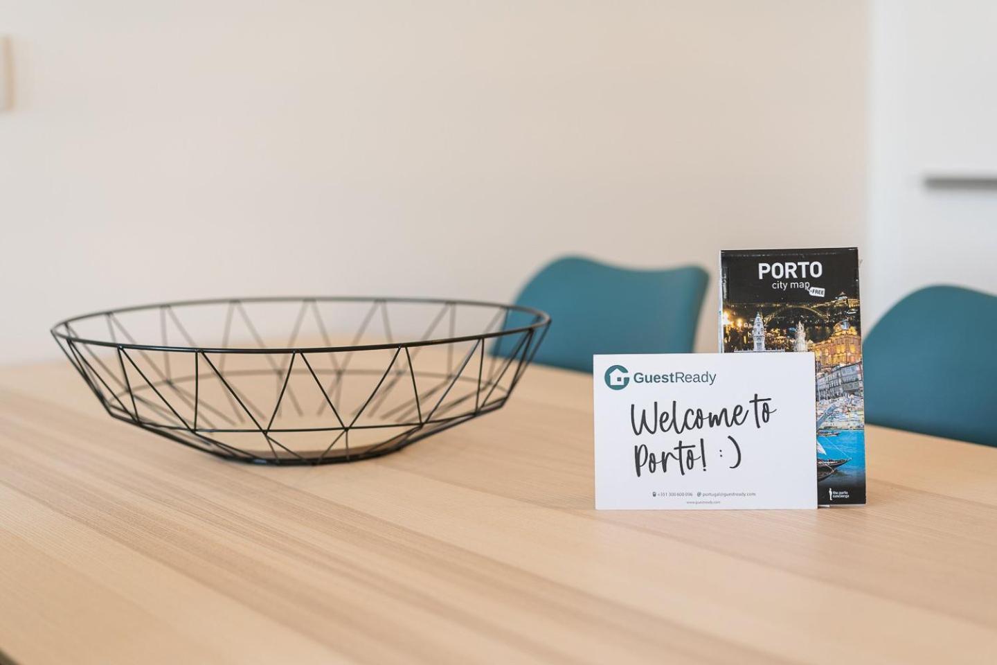 Guestready - City Retreat With A Balcony Porto Exterior photo